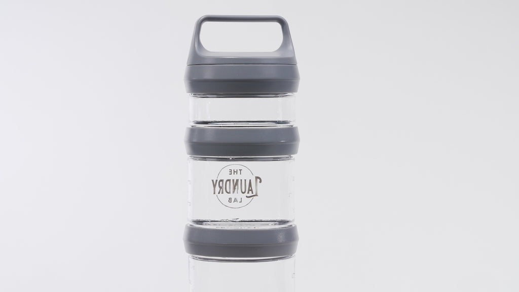A portable, small, compact refillable laundry detergent bottle that holds all your laundry detergents in one place. This bottle is perfect for anyone who lives in apartments, dorms and travel. Easy to carry to laundromats and laundry rooms as the perfect essential on laundry day. 