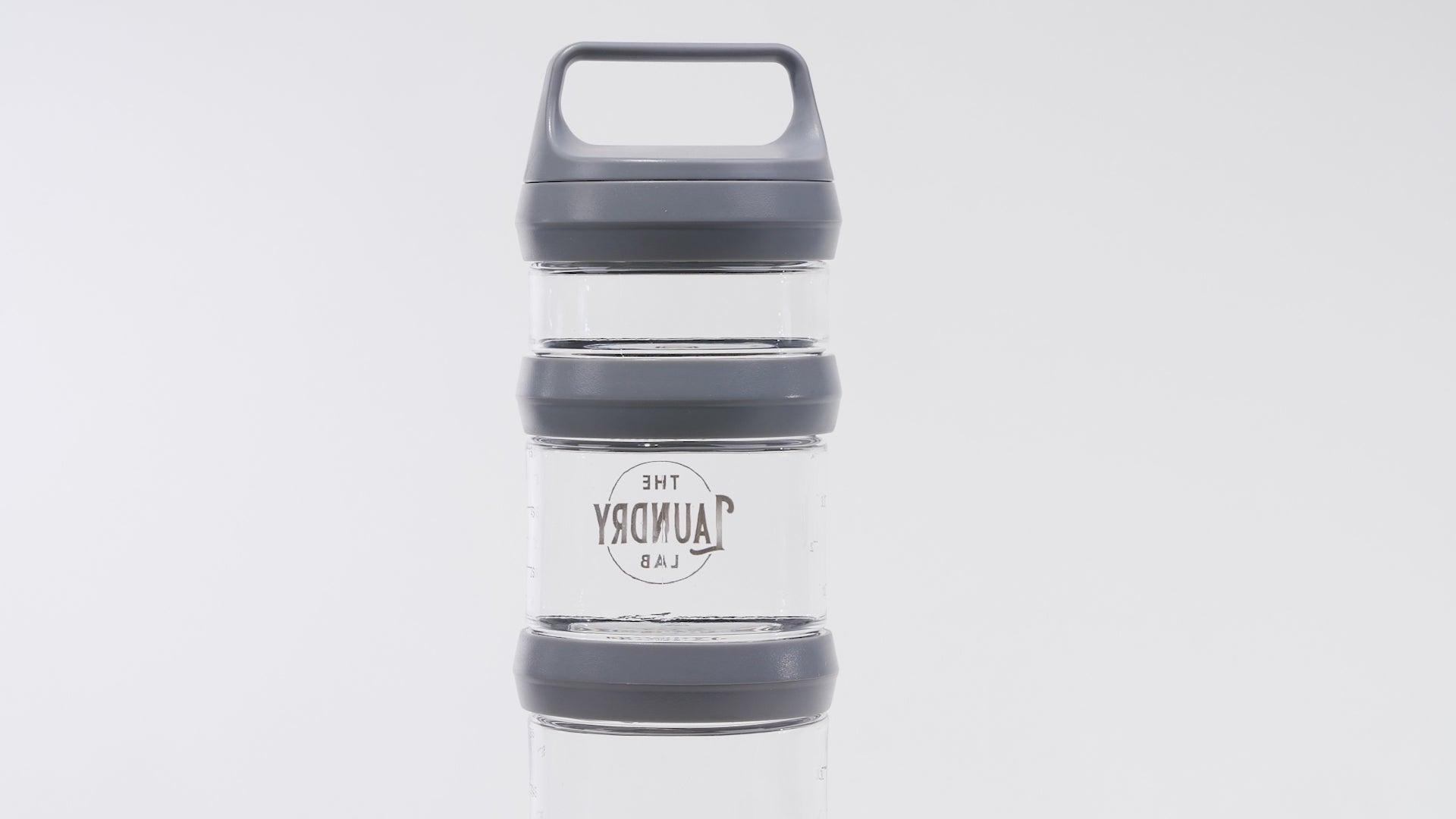 A portable, small, compact refillable laundry detergent bottle that holds all your laundry detergents in one place. This bottle is perfect for anyone who lives in apartments, dorms and travel. Easy to carry to laundromats and laundry rooms as the perfect essential on laundry day. 
